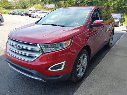 Used 2016 Ford Edge Titanium AWD/4WD image 7