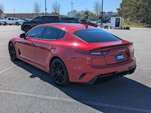 Used 2023 Kia Stinger GT2 image 7