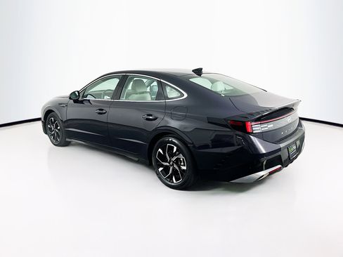 Used 2025 Hyundai Sonata SEL FWD image 5