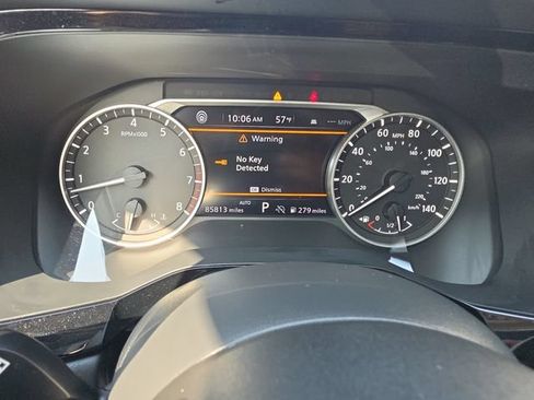 Used 2022 Nissan Pathfinder SV w/ SV Black Package AWD/4WD image 14