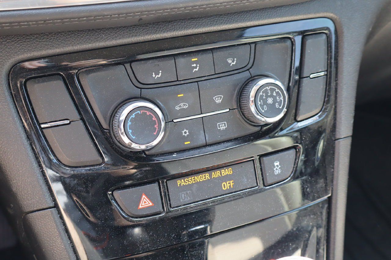 Used 2019 Buick Encore Preferred w/ Safety Package FWD image 23