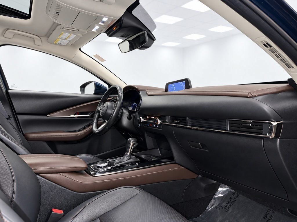 Used 2021 MAZDA CX-30 AWD 2.5 S w/ Premium Package image 15