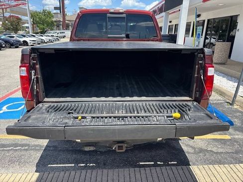 Used 2016 Ford F250 Lariat w/ Lariat Ultimate Package AWD/4WD image 12