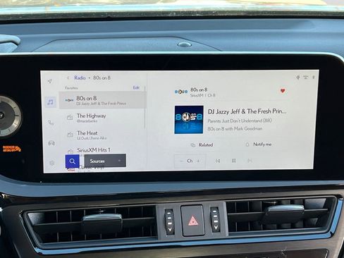 New 2025 Lexus ES 350 w/ Premium Package image 17