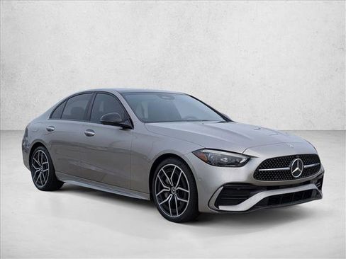Used 2023 Mercedes-Benz C 300 Sedan image 3