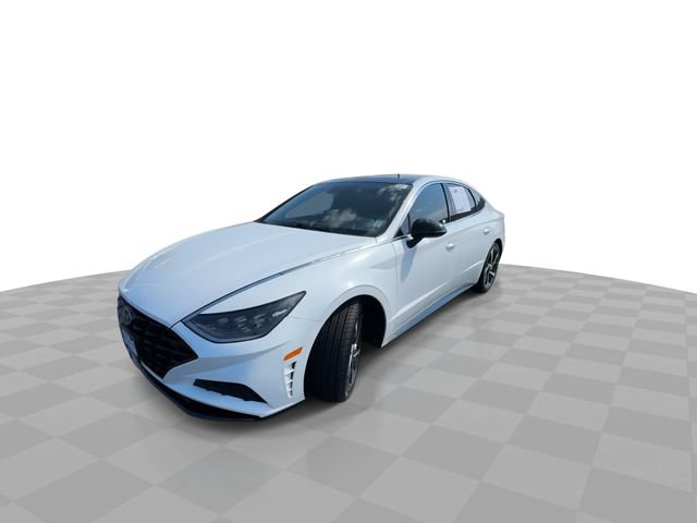 Used 2023 Hyundai Sonata SEL Plus FWD image 4