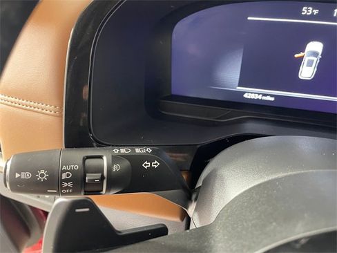 Used 2023 Nissan Pathfinder Platinum w/ Cargo Package image 13