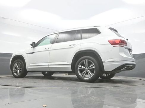 Used 2019 Volkswagen Atlas SE image 34