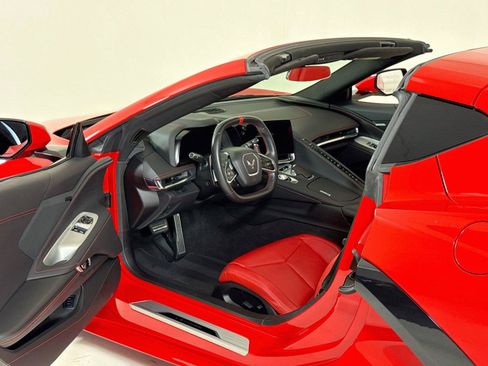Used 2020 Chevrolet Corvette Stingray Coupe w/ 1LT RWD image 12