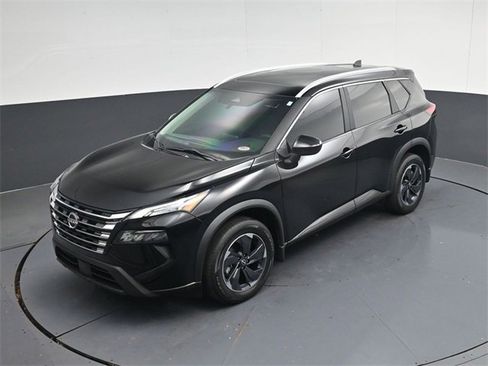 Used 2024 Nissan Rogue SV w/ SV Premium Package image 46