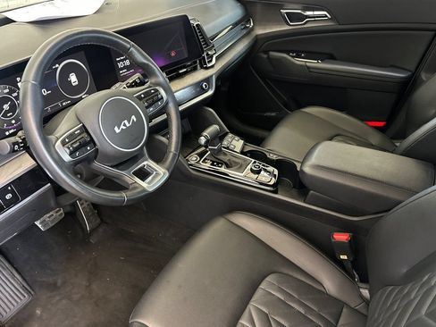 Certified 2024 Kia Sportage X-Pro Prestige AWD/4WD image 10