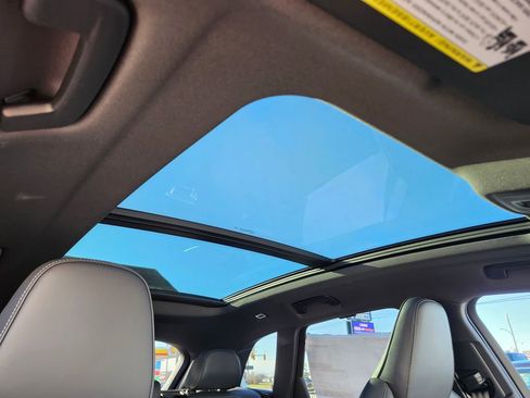 New 2025 Audi SQ5 Prestige image 21