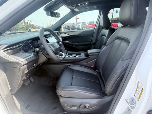 New 2026 Jeep Cherokee Overland w/ Trailer Tow Group AWD/4WD image 21