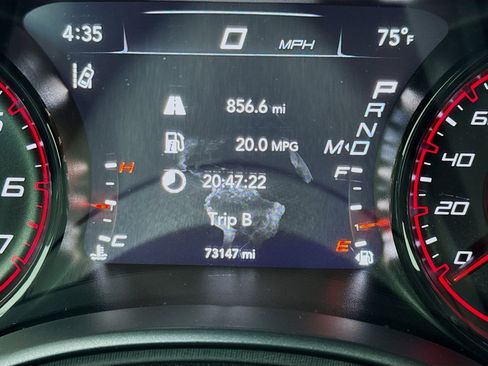 Used 2017 Dodge Charger R/T image 8