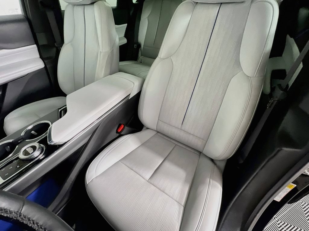 Used 2024 Cadillac Lyriq Sport w/ LPO, Floor Liner Package AWD/4WD image 21