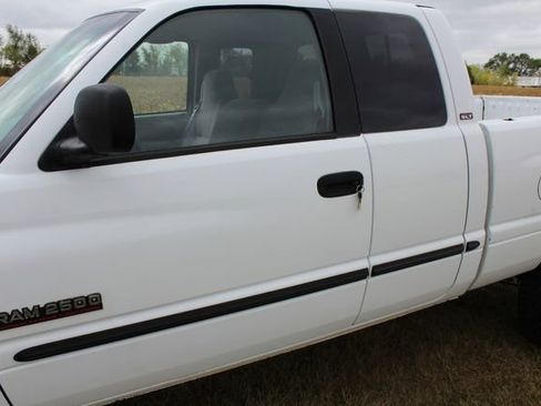 Used 2001 Dodge Ram 2500 Truck 4x4 Quad Cab image 11