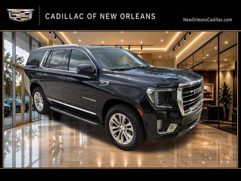 Used 2023 GMC Yukon SLT w/ SLT Luxury Package RWD image 3
