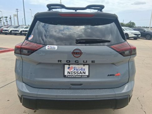 New 2026 Nissan Rogue SV w/ Rock Creek Premium Package AWD/4WD image 6