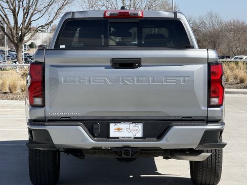 New 2026 Chevrolet Colorado LT w/ LT Convenience Package AWD/4WD image 5