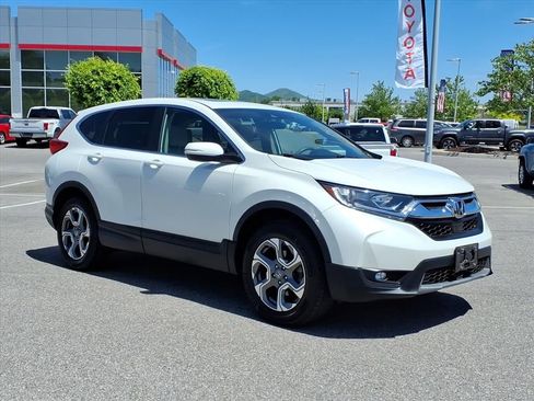 Used 2017 Honda CR-V EX image 2