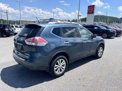Used 2014 Nissan Rogue SV w/ SV Moonroof Package AWD/4WD image 7