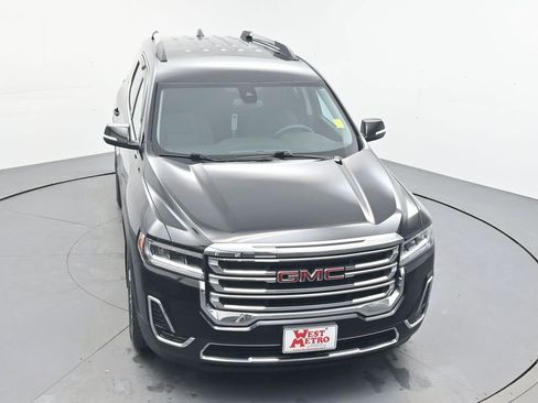 Used 2023 GMC Acadia SLE w/ Driver Convenience Package image 4