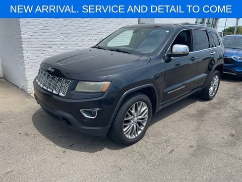 Used 2014 Jeep Grand Cherokee Laredo w/ Security & Convenience Group AWD/4WD image 1