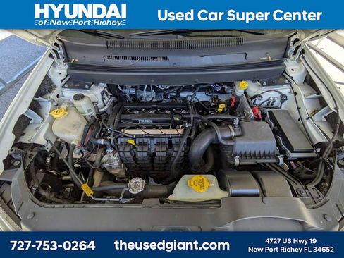 Used 2020 Dodge Journey SE w/ SE Popular Equipment Group image 13