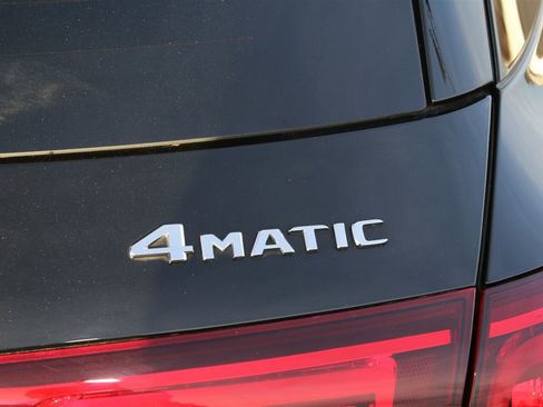 Used 2021 Mercedes-Benz GLE 350 4MATIC image 23