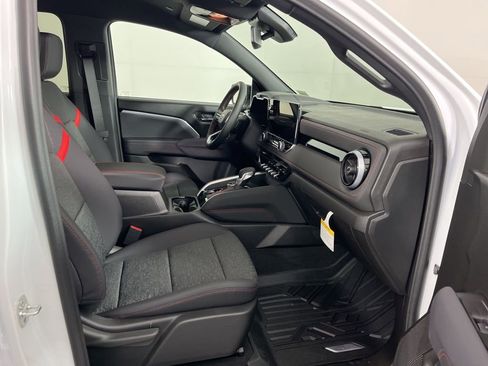 New 2026 Chevrolet Colorado Z71 image 8