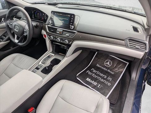 Used 2019 Honda Accord Touring image 23
