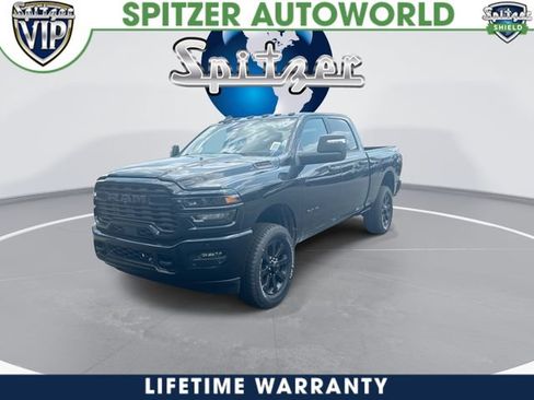 New 2026 RAM 2500 Big Horn AWD/4WD image 4