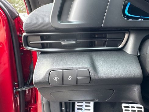 New 2026 Hyundai Elantra Sport image 20