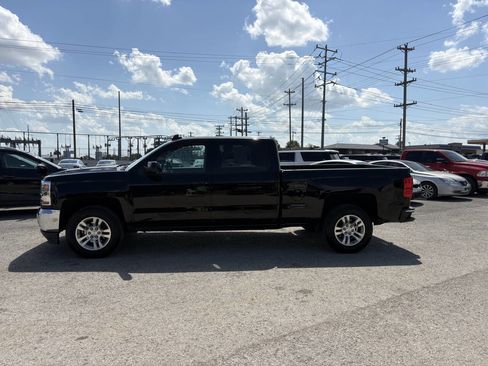 Used 2017 Chevrolet Silverado 1500 LT w/ All Star Edition AWD/4WD image 4