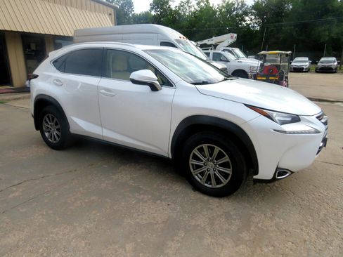 Used 2017 Lexus NX 200t AWD image 29
