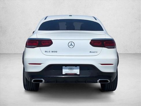 Used 2022 Mercedes-Benz GLC 300 4MATIC Coupe image 7