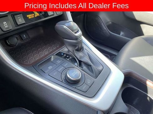 Used 2021 Toyota RAV4 Limited AWD/4WD image 34