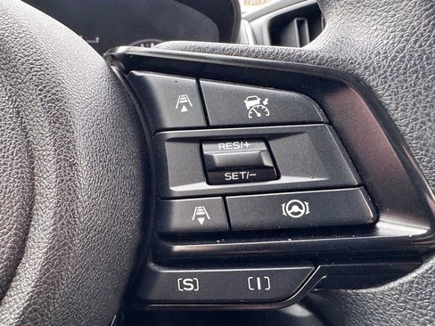 Used 2024 Subaru Crosstrek 2.0i Premium image 21