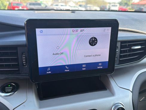 Used 2021 Ford Explorer XLT w/ Class III Trailer Tow Package AWD/4WD image 16