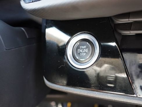 Used 2024 Buick Envision Preferred AWD/4WD image 29