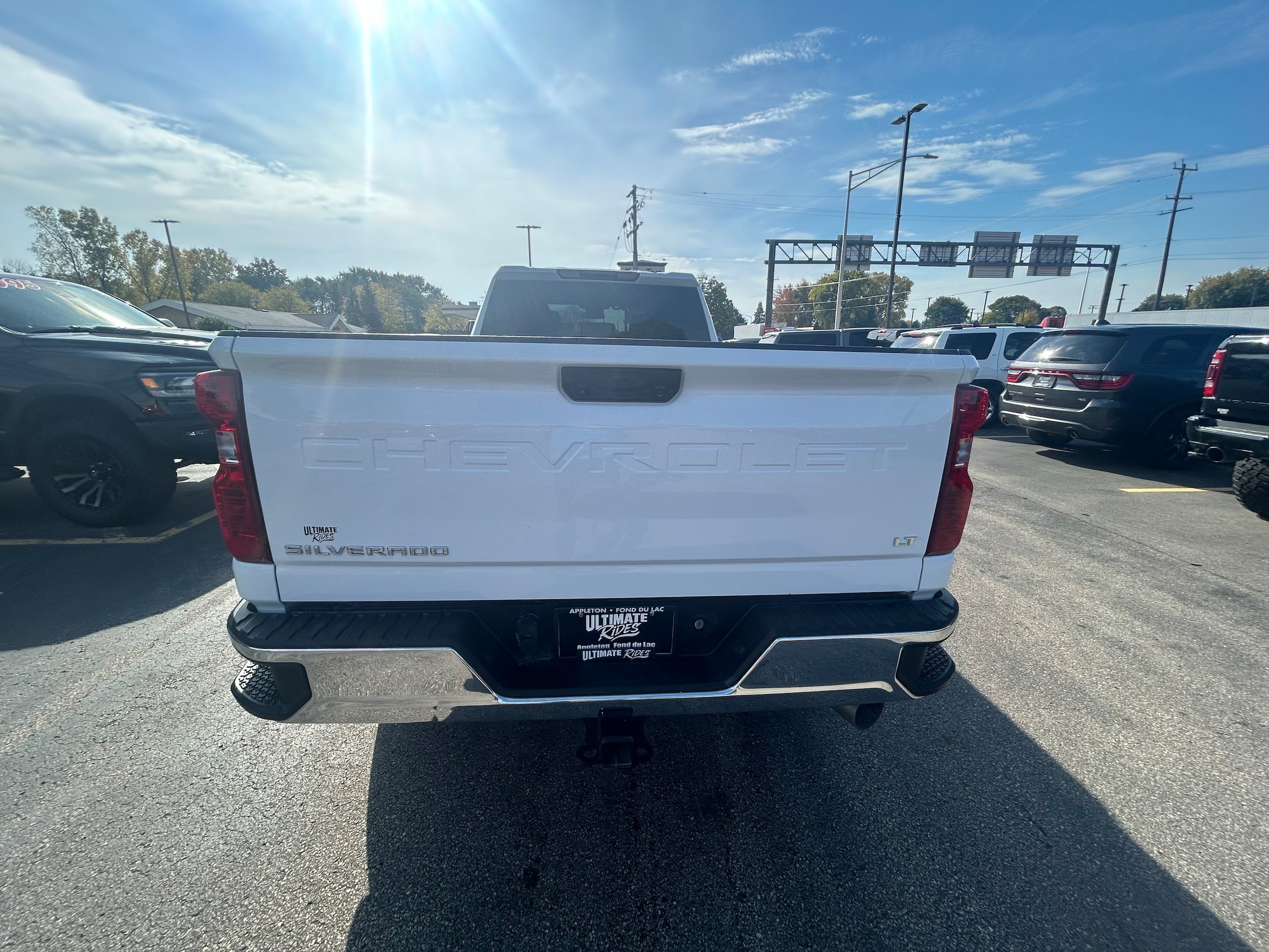 Used 2024 Chevrolet Silverado 3500 LT AWD/4WD image 4