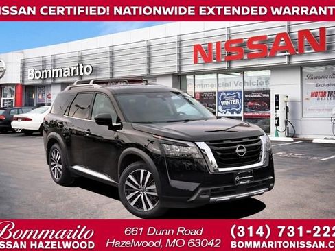 Certified 2025 Nissan Pathfinder Platinum w/ Cargo Package FWD image 1