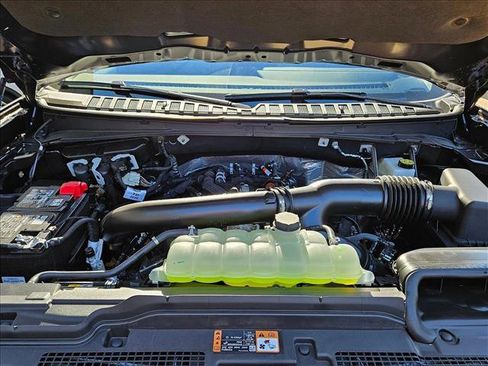 New 2025 Ford Expedition Max Platinum w/ Stealth Appearance Package image 17