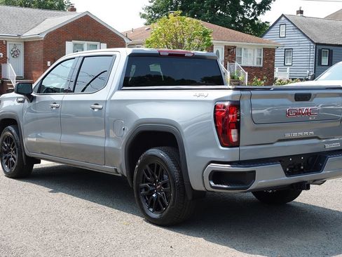 Used 2025 GMC Sierra 1500 Elevation AWD/4WD image 2