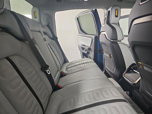 Used 2023 Rivian R1T Adventure image 22