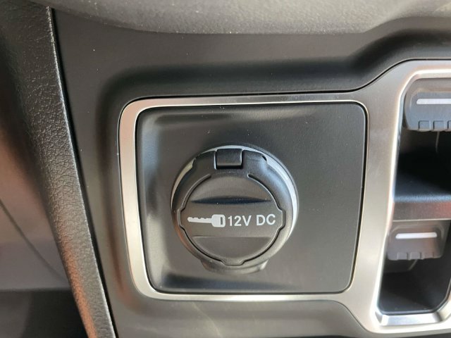 New 2027 Jeep Wrangler Unlimited Sahara AWD/4WD image 30