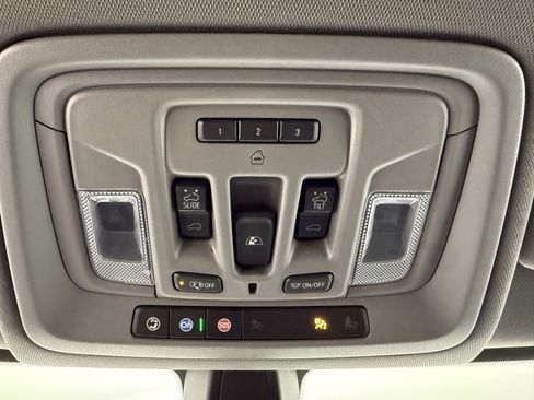 Used 2021 GMC Sierra 1500 Elevation w/ Preferred Package image 23