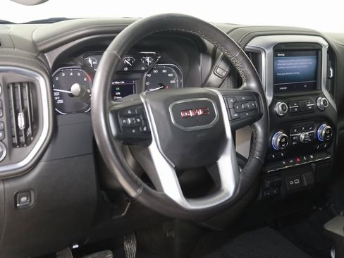 Used 2021 GMC Sierra 1500 SLE image 6