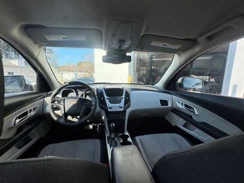 Used 2016 Chevrolet Equinox LS image 8