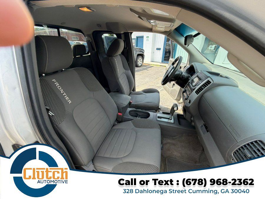 Used 2018 Nissan Frontier Desert Runner RWD image 19